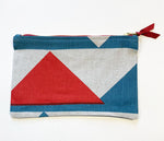 Load image into Gallery viewer, Piecework pouch: Grey-blue and red
