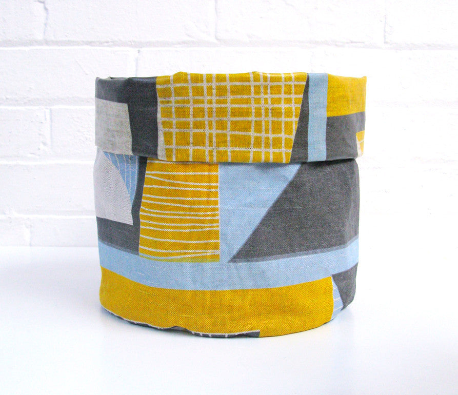 Abstract Square soft pot: Yellow Blue Grey