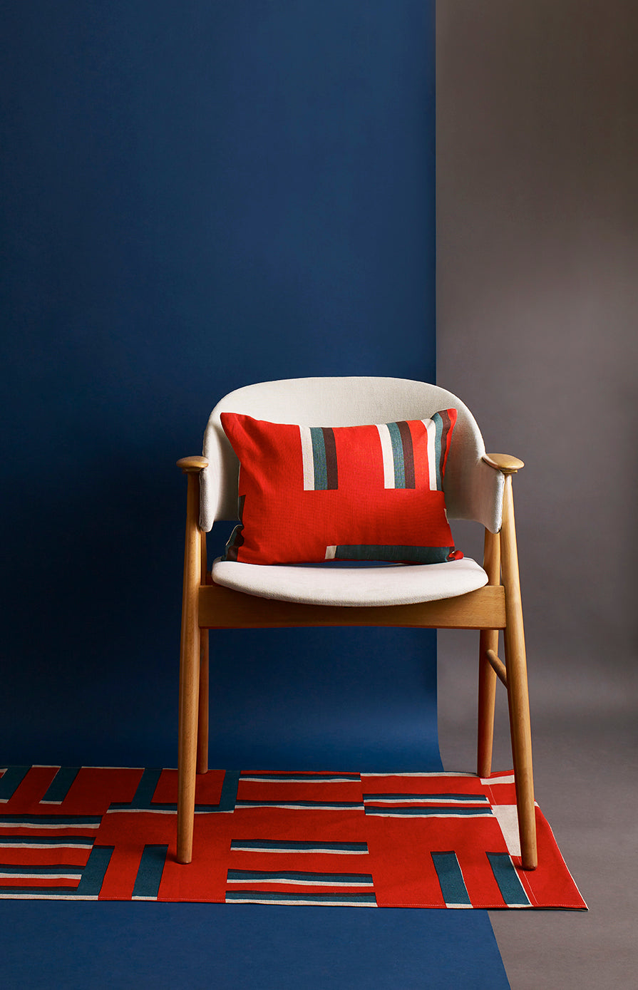 Kasbar: Red, Green