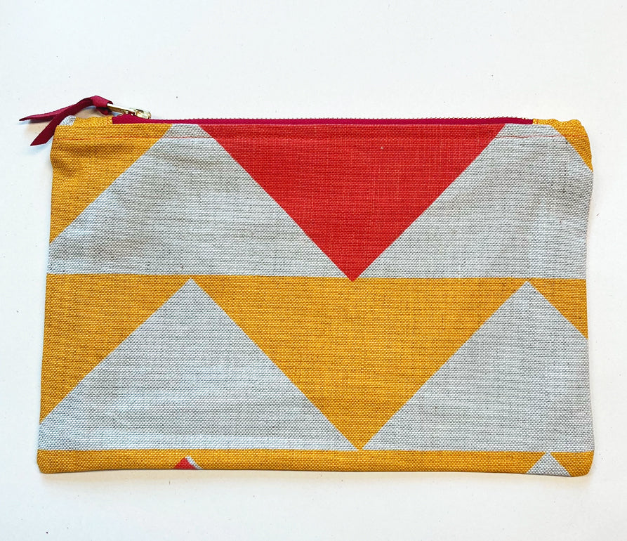 Piecework pouch: Yellow and burnt pink